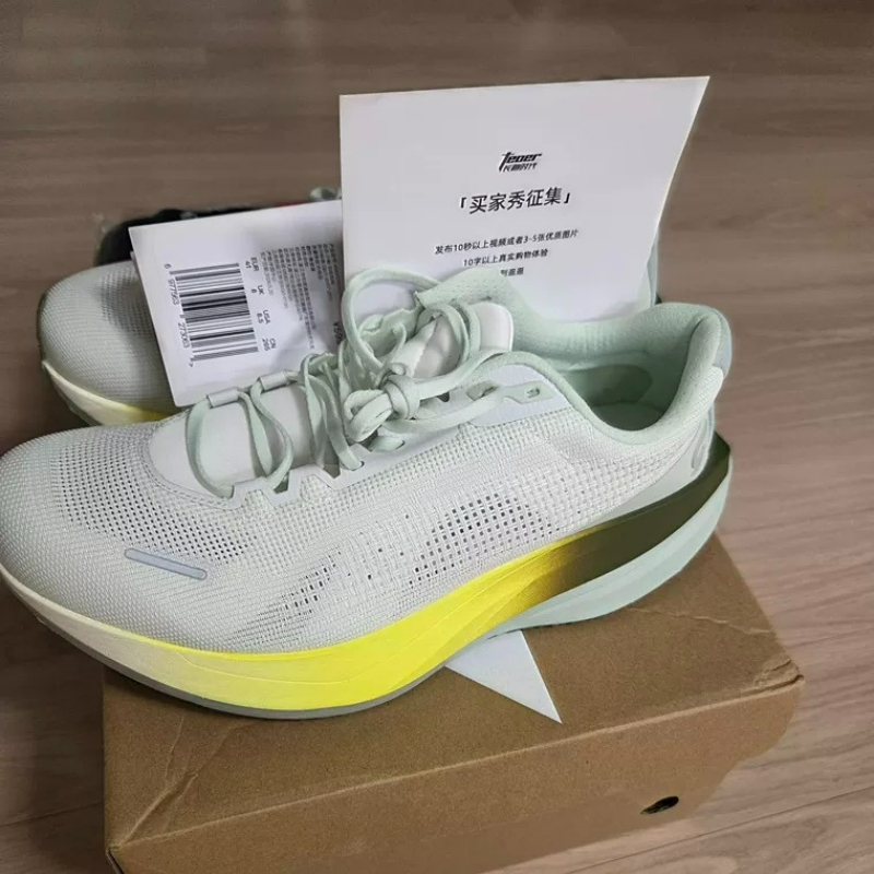 Tênis de Corrida de Marca de L - Men Shoes Vs Women avaliação e preço